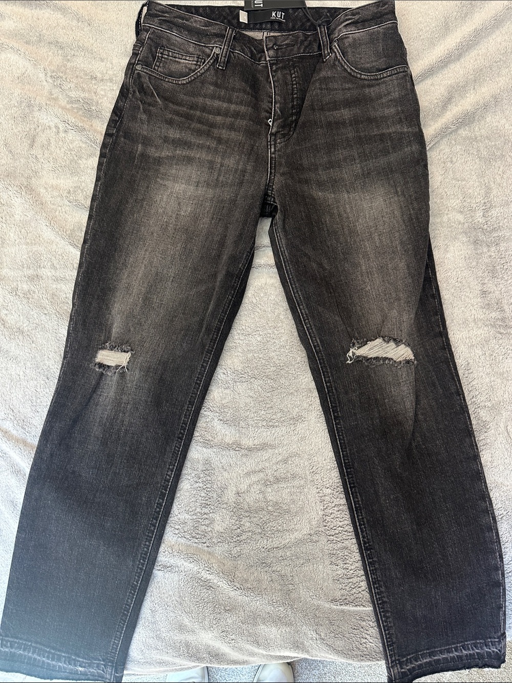 Kut from the Kloth Black Distressed Boyfriend Jeans